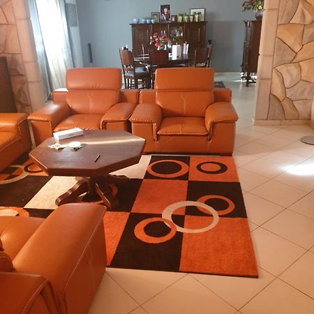 Chez Ousmane Fall Asecna Saint-Louis Luaran gambar