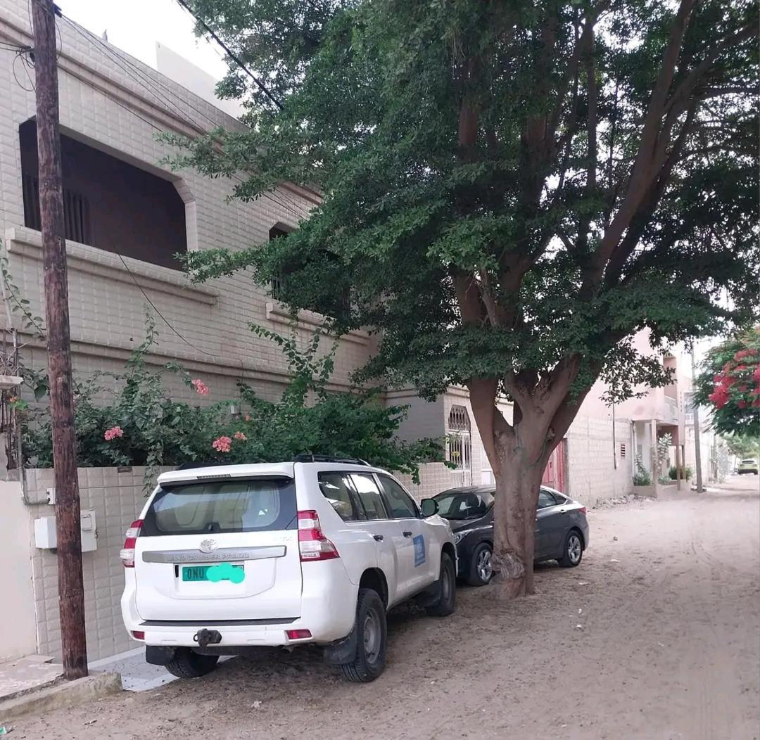 Chez Ousmane Fall Asecna Saint-Louis Bilik gambar